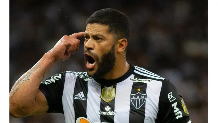 Foto: Fernando Moreno/AGIF - Hulk manda recado para torcida em protesto