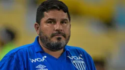 Foto: Thiago Ribeiro/AGIF - Eduardo Barroca está no comando desde a primeira rodada.