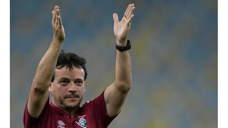 Diniz recebe boa notícia no Fluminense e tem reforço de última hora