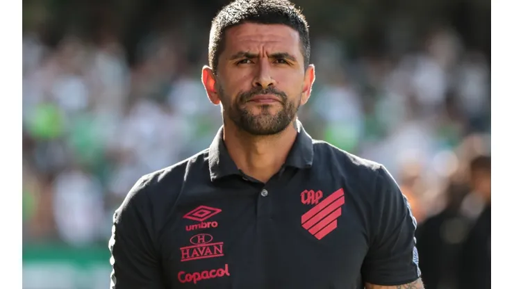 Robson Mafra/AGIF - Lucho está perto de treinar time da Série A