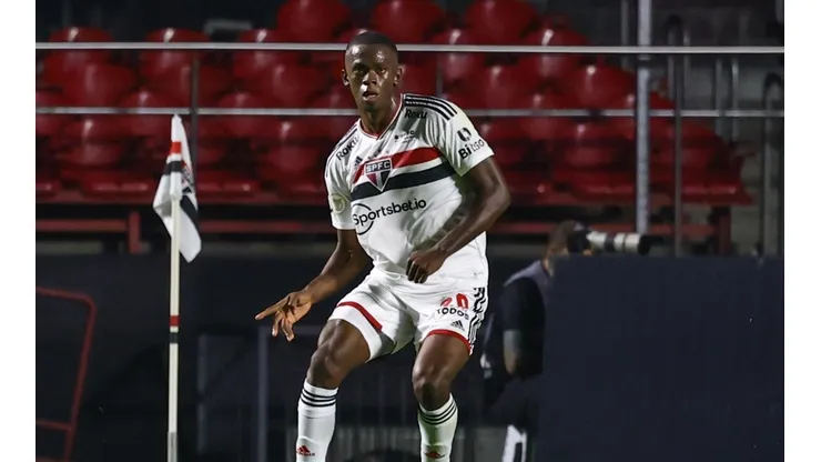 Marcello Zambrana/AGIF/ Colorado, Éder e +3; São Paulo deve ter faxina no elenco para 2023, segundo jornalista.