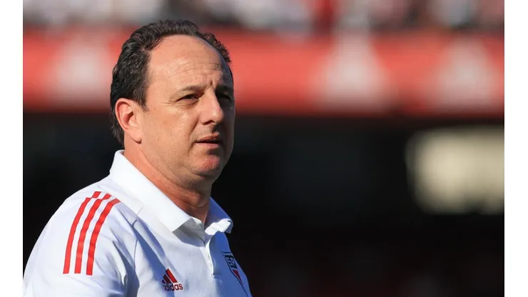 Marcello Zambrana/AGIF - Ceni no comando do SPFC.