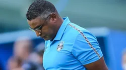 Pedro H. Tesch/AGIF - Roger no comando do Grêmio.