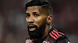 “As conversas estão bastantes avançadas”; Rodinei fica próximo de assinar com rival