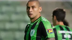 Foto: Fernando Moreno/AGIF - Wellington Paulista: atacante do América-MG criticou postura do São Paulo