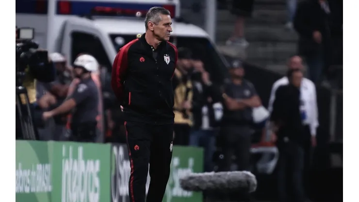 Ettore Chiereguini/AGIF - Jorginho no comando do Dragão.