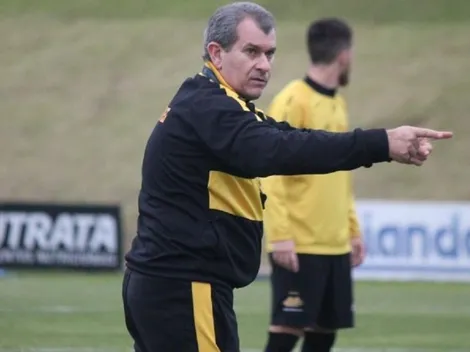 Conversa! Tencati revela conversa com elenco para retomar vitórias no Brasileirão