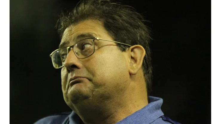 Foto: Marcel Lisboa/AGIF - Guto Ferreira terá problemas para escalar Coritiba contra o Fluminense