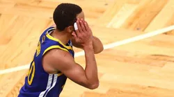 Curry costuma fazer a comemoração na hora decisiva de jogos