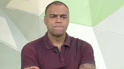 Denílson expõe sobre possível saída de Vitor Pereira do Corinthians
