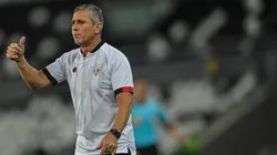 Thiago Ribeiro/AGIF/ Jorginho ganha reforços no sistema defensivo para a sequência do Campeonato Brasileiro.