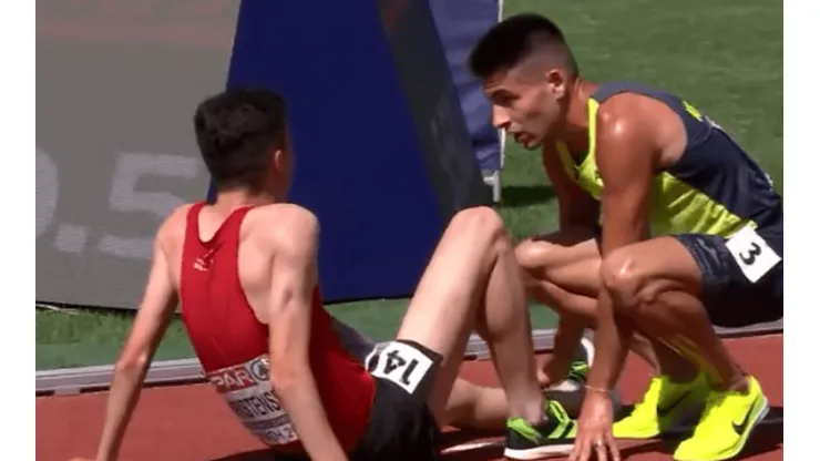 Atleta de Andorra voltou para ajudar adversário que caiu