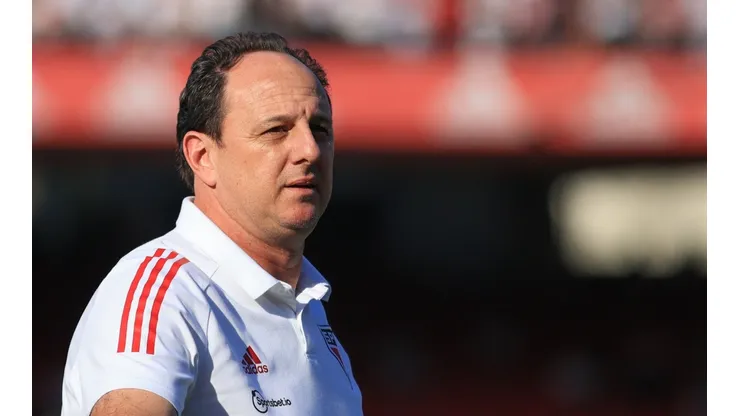 Marcello Zambrana/AGIF - Ceni rebate críticos no São Paulo