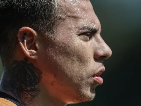 Presidente do Atlético não se cala e manda recado sobre situação de Vargas