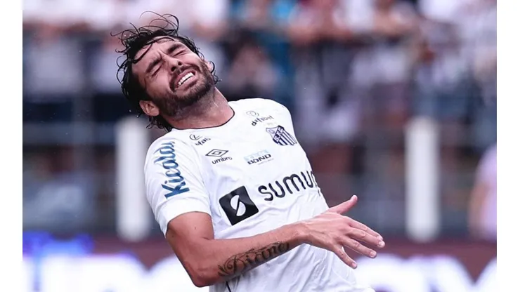Foto: Ettore Chiereguini/AGIF | Lisca 'esquece' Goulart e ganha encomenda no Santos