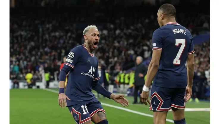 Foto: Gonzalo Arroyo Moreno/Getty Images | Situaçao entre Mbappé e Neymar estaria elevando o clima no vestiário, segundo imprensa europeia
