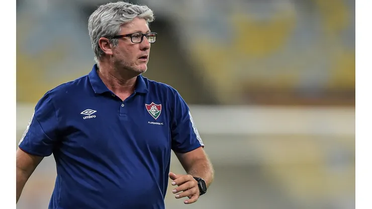 THIAGO RIBEIRO/AGIF - Pupilo de Hellmann no Fluminense pode reforçar rival