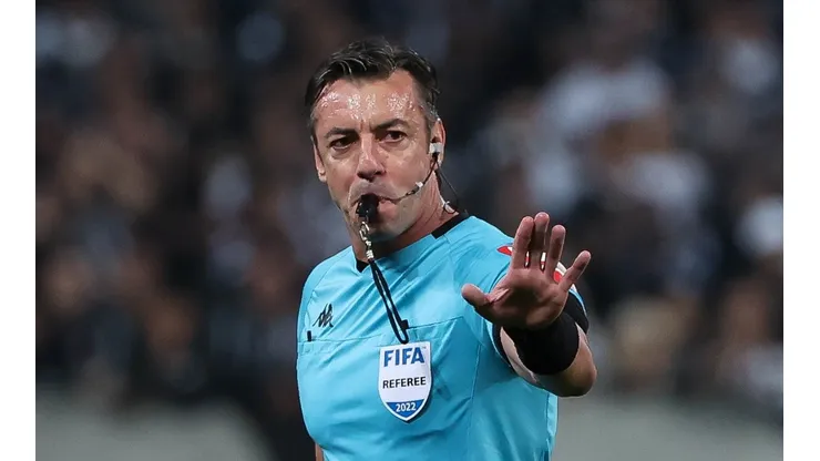 Foto: César Greco - Raphael Claus foi o árbitro de campo de Corinthians x Palmeiras pelo Brasileirão