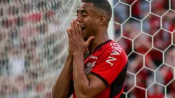 Foto: Gabriel Machado/AGIF - Erick: volante lamentou erros do Athletico no Maracanã