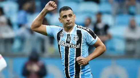 Pedro H. Tesch/AGIF - Diego Souza fala sobre futuro no Grêmio
