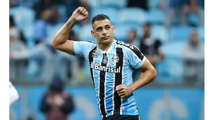 Pedro H. Tesch/AGIF - Diego Souza fala sobre futuro no Grêmio