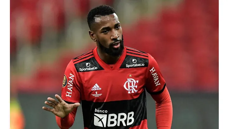 Foto: Thiago Ribeiro/AGIF | Braz 'esquece' Gerson na França