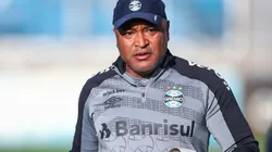 Foto: Lucas Uebel/Grêmio/Divulgação - Roger Machado: técnico não está garantido no Grêmio para 2023