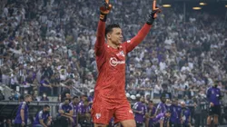 Lucas Emanuel/AGIF - Felipe Alves contra o Ceará.