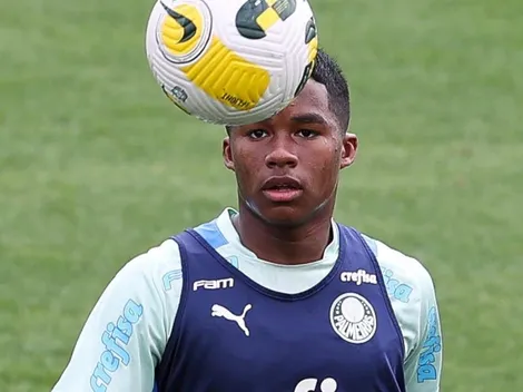 Estreia a caminho: Abel conversa com Endrick e indica oportunidade no Palmeiras