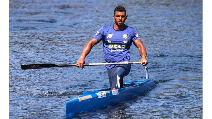 Isaquias levou o ouro no Pan