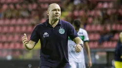 Rafael Vieira/AGIF. Mozart 'sai da casinha' pós empate sem gols do Guarani