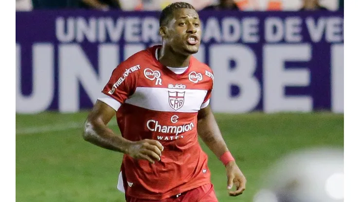 Gabriel Conceição marca, mas vê CRB derrotado e traça receita para fim de sequência negativa
