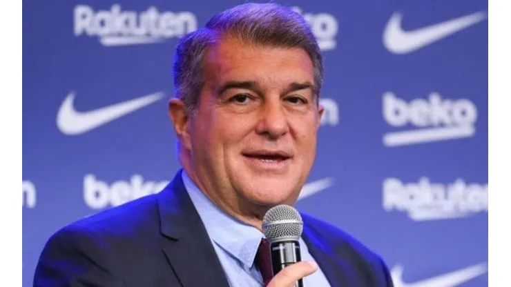 David Ramos/Getty Images - Laporta corre contra o tempo para inscrever jogadores no Barcelona