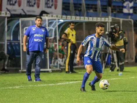 Avaí deve ter escalação diferente na partida contra o Goiás; Morato segue como dúvida, e lateral tem lesão constatada
