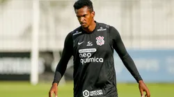 Foto: Rodrigo Coca/Ag. Corinthians - Jô ganhava em torno de R$ 700 mil mensais no Corinthians