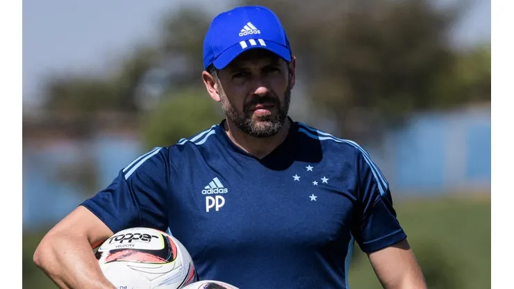 Foto: Gustavo Aleixo/Cruzeiro/Divulgação - Pezzolano: técnico irá receber novidade em breve nos treinamentos