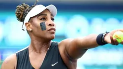 Serena estreou com vitória em Toronto