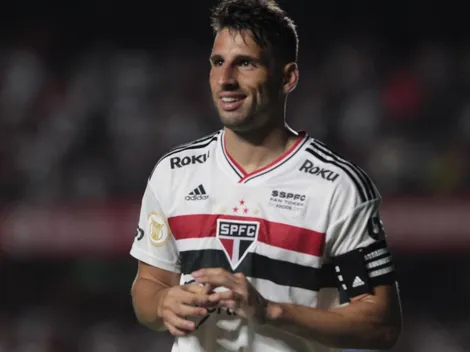 Terceiro uniforme do São Paulo vaza na internet e faz alusão ao título mundial de 92