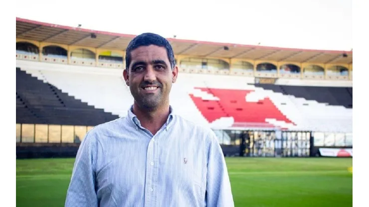 "Luiz Mello não exercerá mais..."; Vasco se pronuncia após declaração da 777 Partners sobre cargos