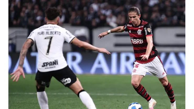 Ettore Chiereguini/AGIF/ Árbitro de Flamengo x Corinthians já se envolveu em polêmicas e deu até 'tapa' em jogador.