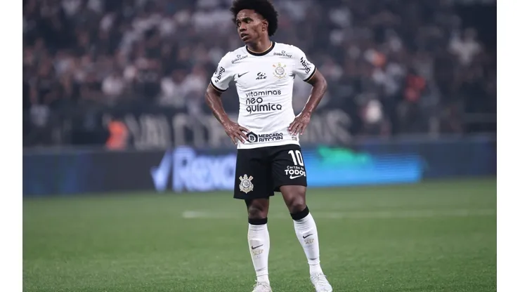 Ettore Chiereguini/AGIF - Willian deve voltar ao time do Corinthians contra o Flamengo