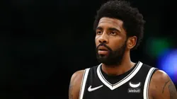 Irving deve continuar nos Nets
