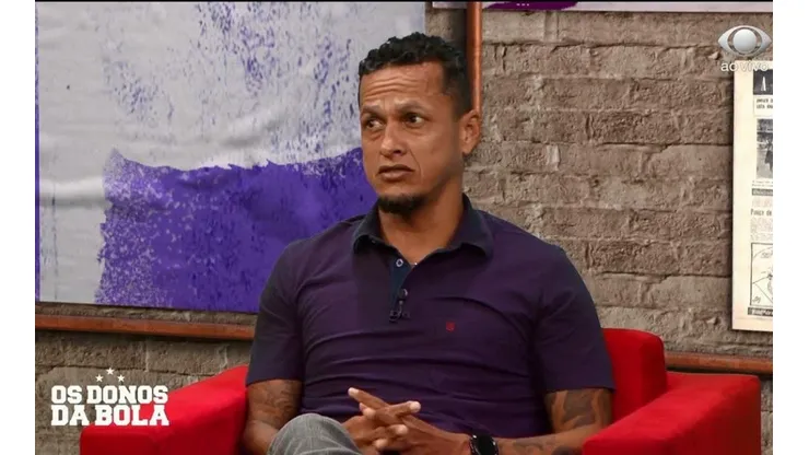Reprodução/ "Viria com ‘sangue nos olhos’"; Souza revela recado de titular do time alternativo do Flamengo para Ceni.