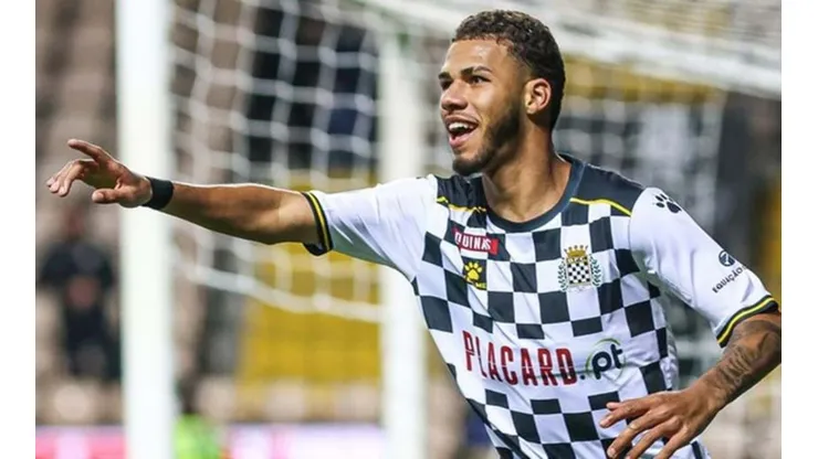 Foto: Divulgação/Boavista - Nathan Santos foi contratado por mais de R$ 10,5 milhões pelo Peixe