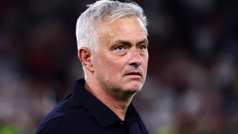 Mourinho faz Roma “arrancar” Cria do Ninho e Fla se prepara para embolsar R$ 7 milhões