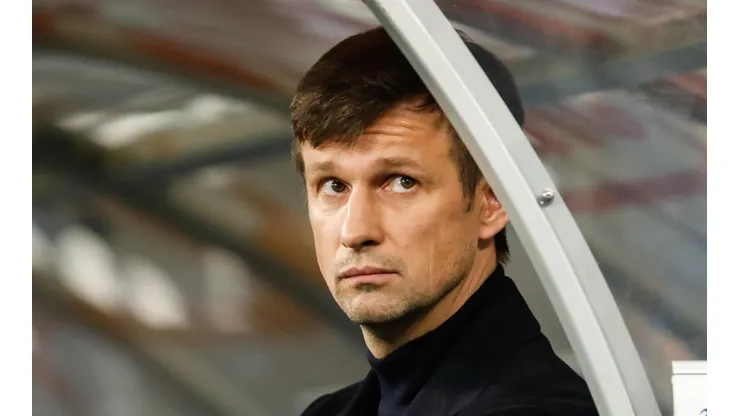 Foto: Epsilon/Getty Images | Sergey Semak quer arrancar 3º nome do Corinthians