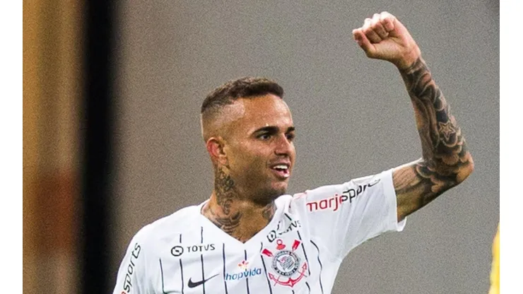 (Photo by Alexandre Schneider/Getty Images) - Luan vai deixar o Corinthians.