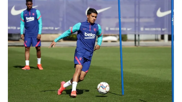 Site oficial do time: Miguel Ruiz/Site Oficial Barcelona - Situação de Gustavo Maia ganha novo episódio no Vasco
