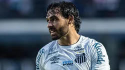 Goulart não esquece o Santos e detona Fabian Bustos