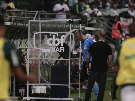 CBF divulga áudio do VAR sobre o pênalti de Danilo em Vina e torcida do Palmeiras se revolta